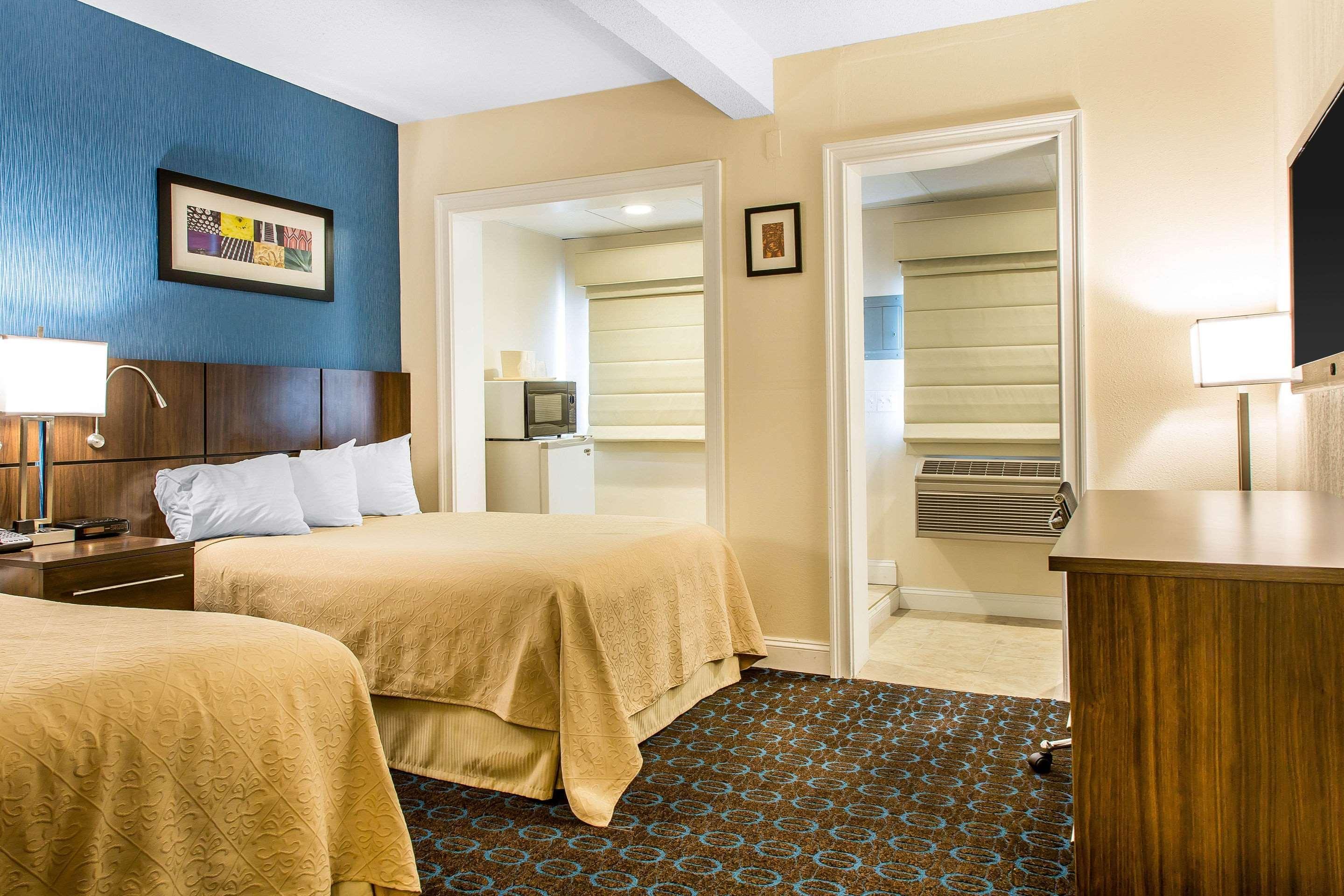Quality Inn & Suites Middletown - Newport エクステリア 写真
